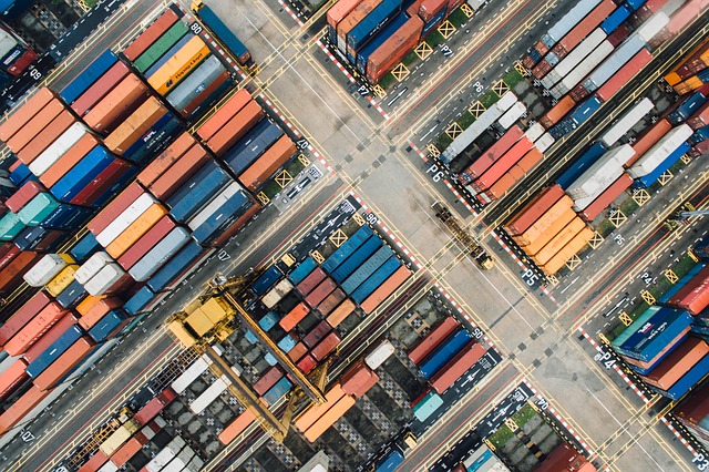 container-2568204_640.jpg
